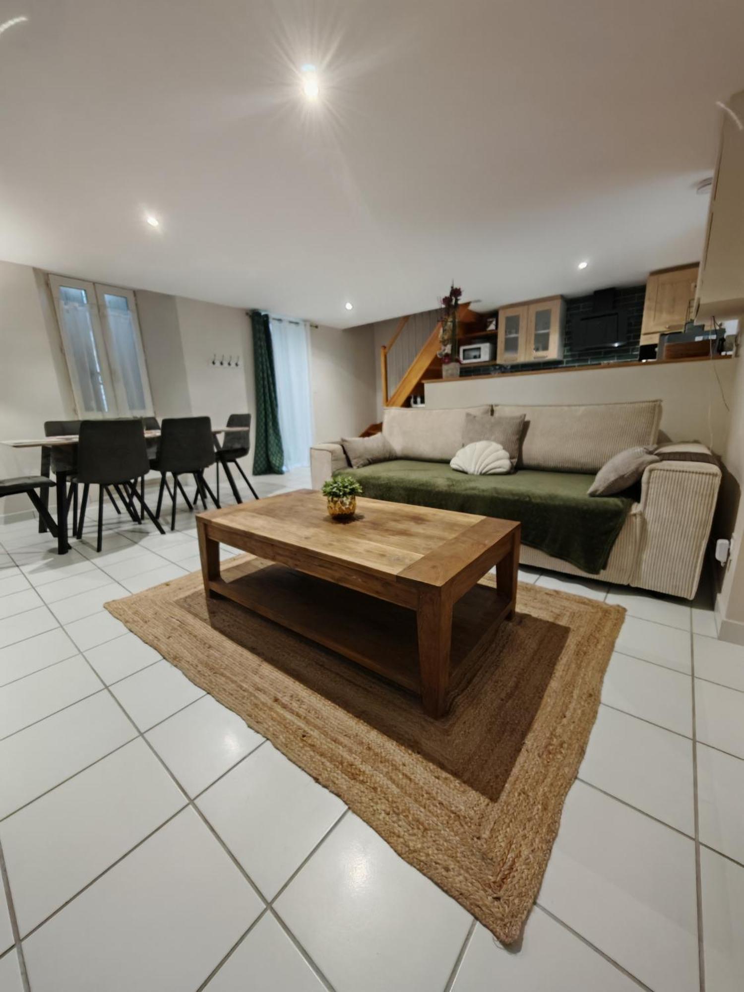 Jolie Maison Au 34 Centre-Ville Angoulême Exteriör bild